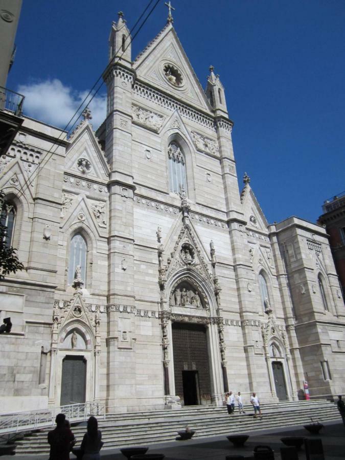 Nel Cuore Di Napoli Apartment Екстериор снимка