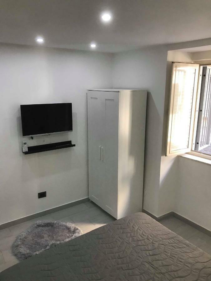 Nel Cuore Di Napoli Apartment Екстериор снимка