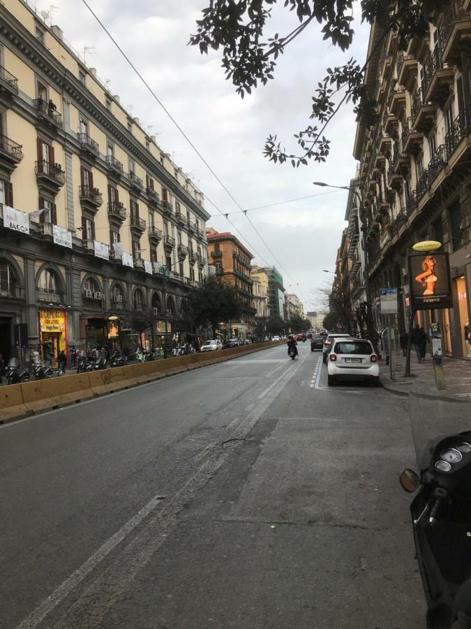 Nel Cuore Di Napoli Apartment Екстериор снимка